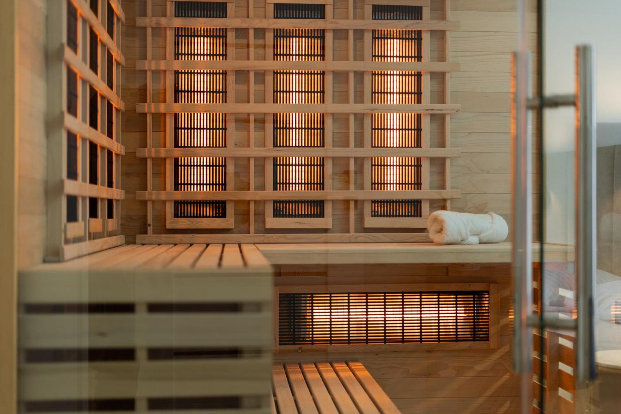 Spa Bedrooms With Sauna&Bath And Free Parking Красков Екстериор снимка