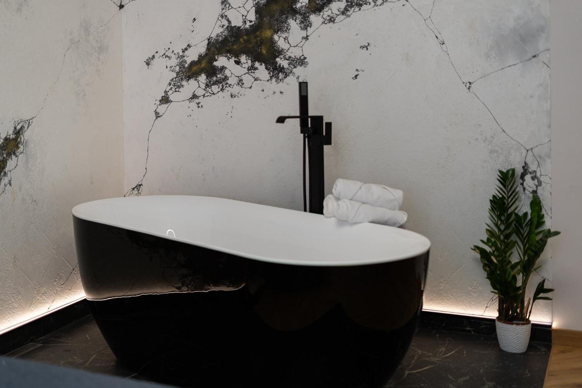 Spa Bedrooms With Sauna&Bath And Free Parking Красков Екстериор снимка